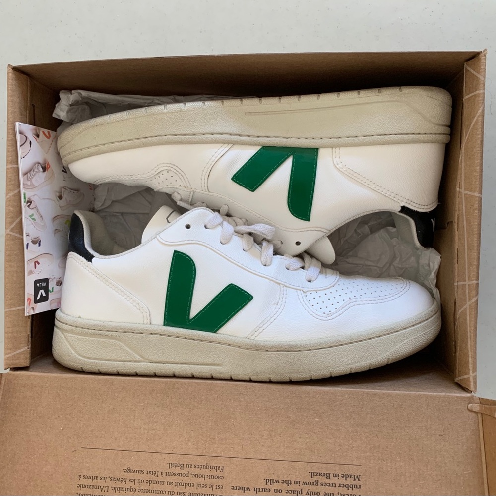 VEJA V-10 Green Bastille Sneakers (Vegan)